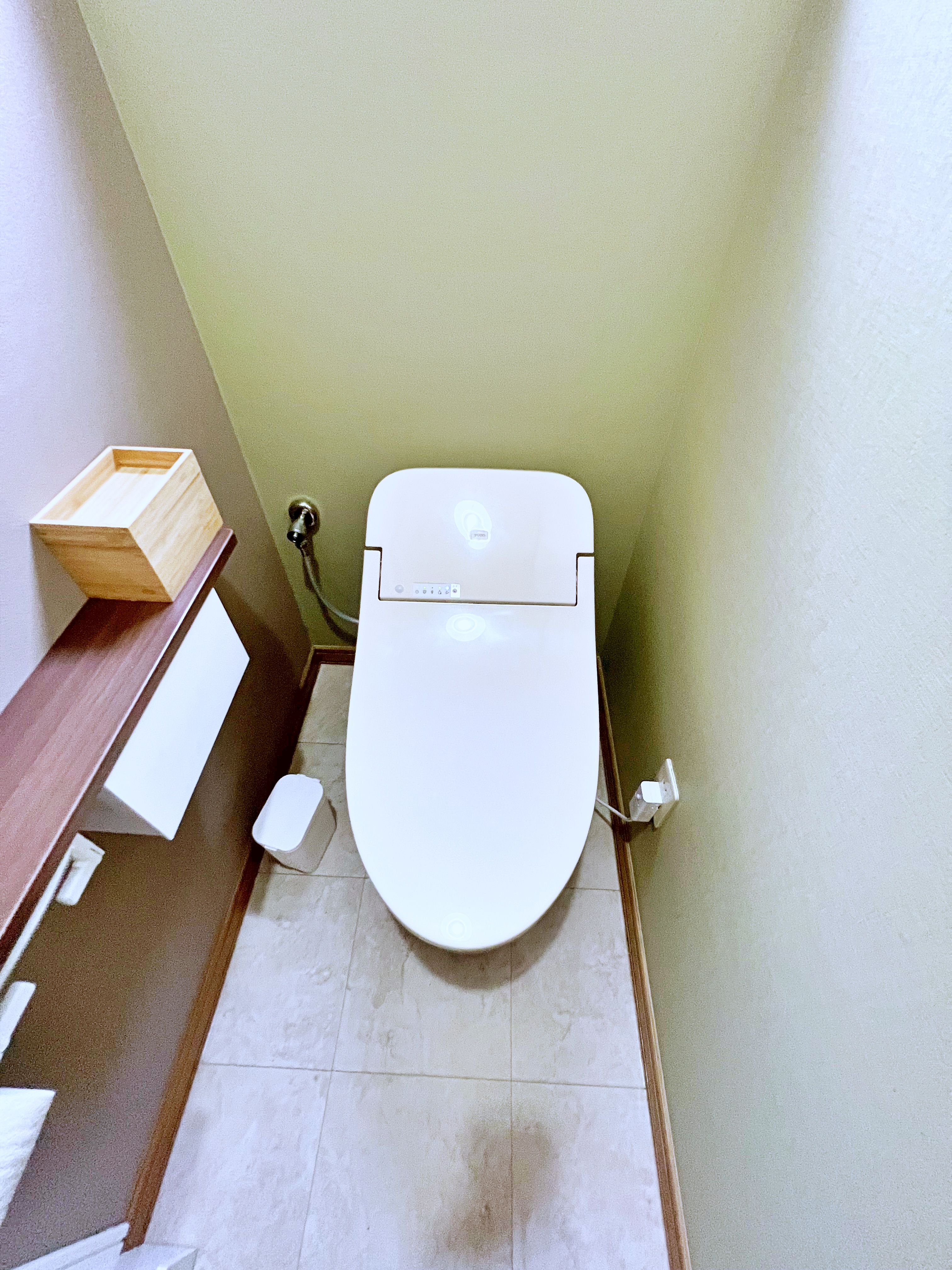 スタイリッシュなデザインのトイレに生まれ変わりました